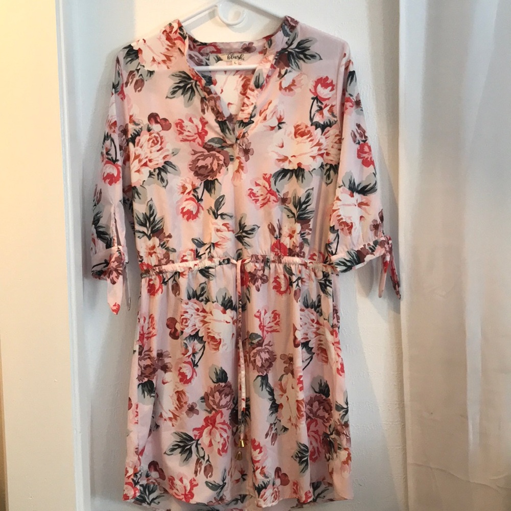 Hint of Blush Flower Mid Sleeve Dress